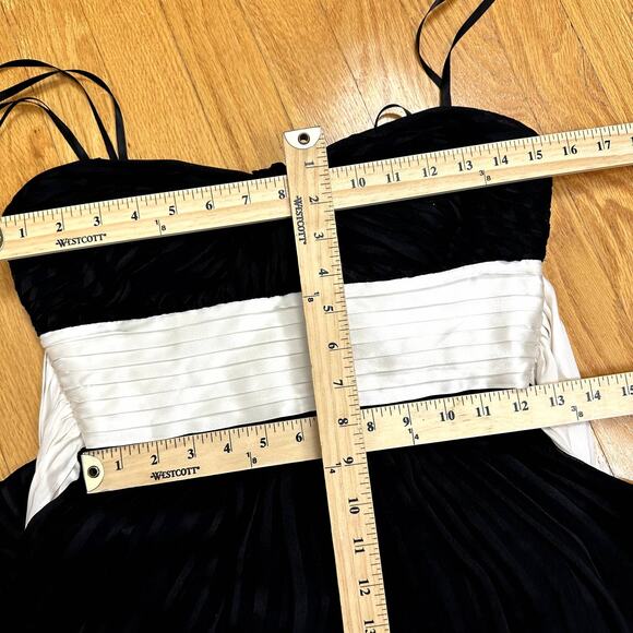 BCBGMaxAzria Alicia Black Silk Strapless Gown Black Maxi Midi Dress Sash 2 XS - Picture 8 of 10